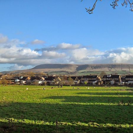 Fifty One And A Half Boutique B&B Clitheroe Εξωτερικό φωτογραφία